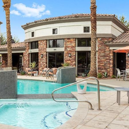 Cozysuites Glendale By The Stadium With Pool 05 Exterior foto