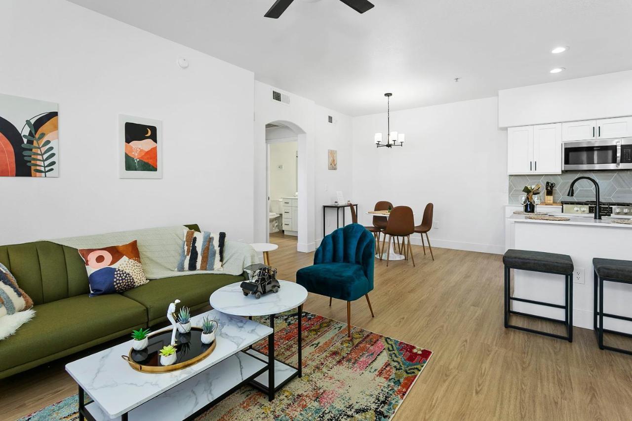 Cozysuites Glendale By The Stadium With Pool 05 Exterior foto