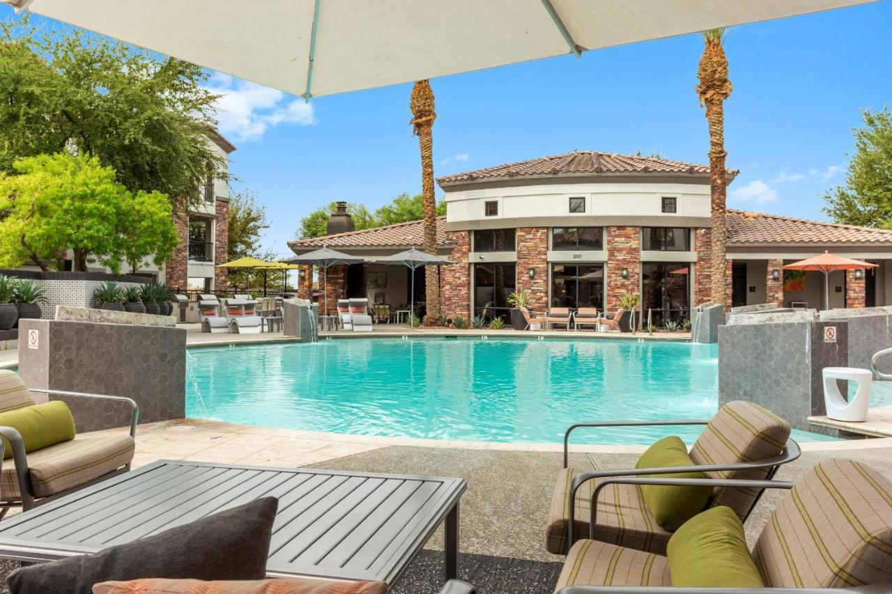 Cozysuites Glendale By The Stadium With Pool 05 Exterior foto
